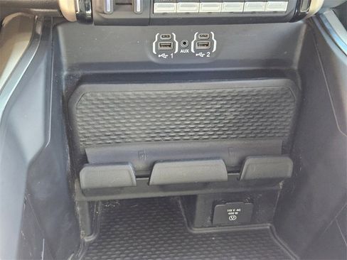 Certified 2022 RAM 3500 Laramie image 34