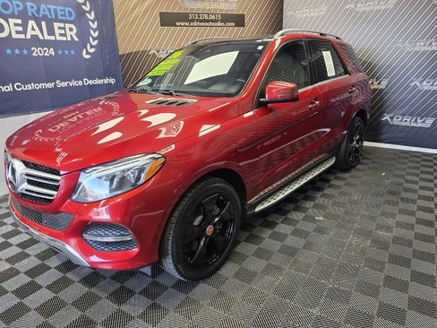 Used 2016 Mercedes-Benz GLE 350 4MATIC image 2