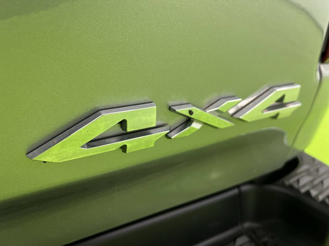 Used 2019 RAM 1500 Laramie AWD/4WD image 14