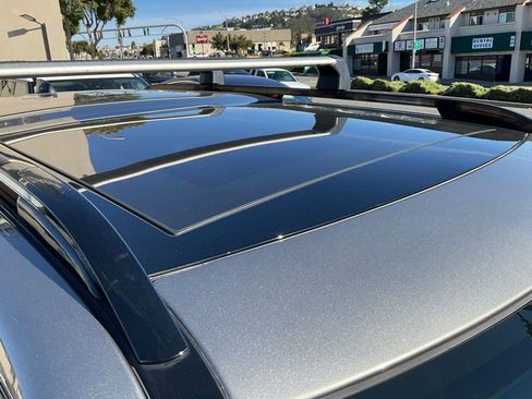 Used 2020 Land Rover Discovery HSE Luxury image 84