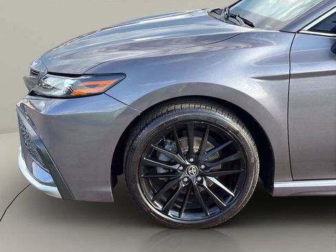 Used 2021 Toyota Camry XSE image 22