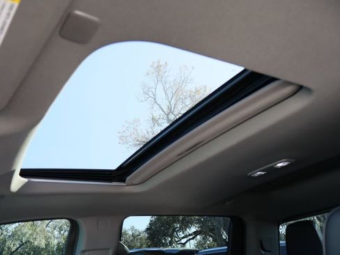 Used 2025 GMC Sierra 1500 Denali w/ Denali Reserve Package image 24