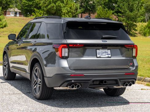 New 2026 Ford Explorer ST w/ Sun And Sound Package RWD image 4
