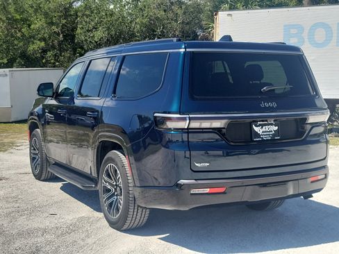 New 2026 Jeep Grand Wagoneer 2WD image 3