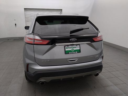 Used 2020 Ford Edge Titanium FWD image 6