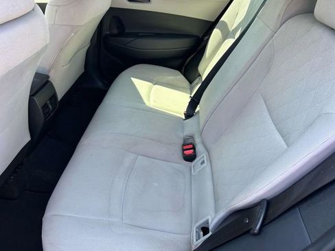 Used 2024 Toyota Corolla Cross L FWD image 17
