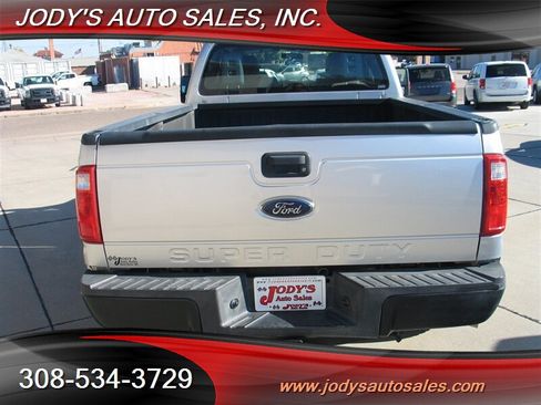 Used 2015 Ford F250 XL w/ Power Equipment Group image 27