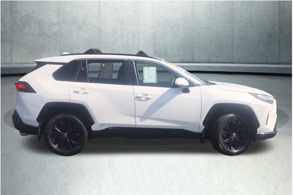 Certified 2022 Toyota RAV4 SE w/ Convenience Package AWD/4WD image 25