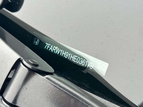 Used 2017 Honda CR-V Touring image 23