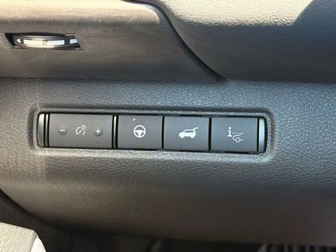 New 2026 Nissan Pathfinder Platinum w/ Cargo Package AWD/4WD image 31