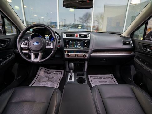 Used 2015 Subaru Outback 2.5i Limited image 9