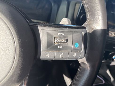 Used 2021 Nissan Rogue Platinum AWD/4WD image 13