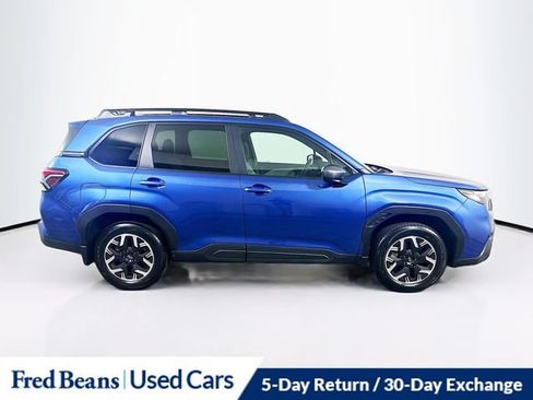 Used 2026 Subaru Forester Premium AWD/4WD image 12