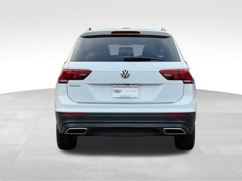 Used 2019 Volkswagen Tiguan S image 5