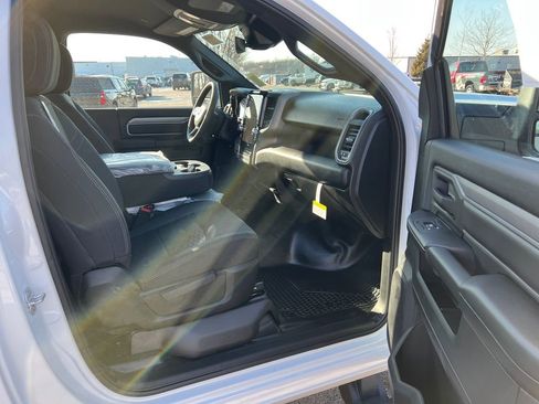New 2026 RAM 3500 Tradesman image 17