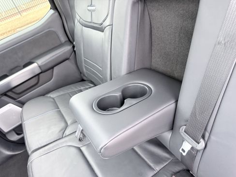 Used 2025 Ford F450 Platinum w/ FX4 Off-Road Package image 46