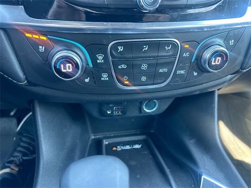 Certified 2023 Chevrolet Traverse Premier w/ Redline Edition image 23