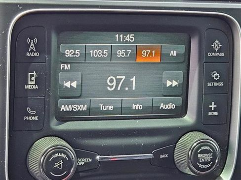 Used 2018 RAM 1500 Express AWD/4WD image 18