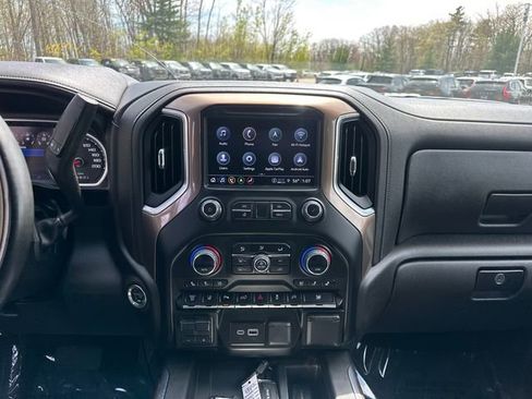 Used 2023 Chevrolet Silverado 2500 High Country AWD/4WD image 23