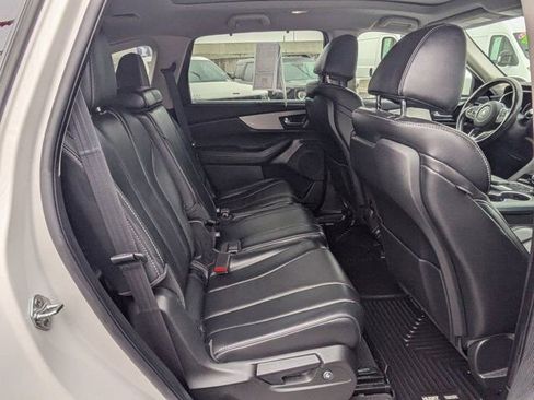 Used 2023 Acura MDX SH-AWD w/ Technology Package image 7
