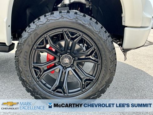 New 2025 Chevrolet Silverado 1500 High Country w/ Midnight Edition image 12