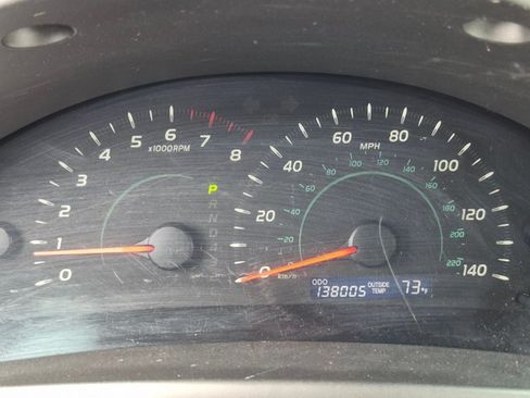Used 2009 Toyota Camry LE FWD image 11