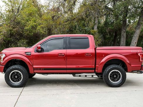 Used 2017 Ford F150 Lariat w/ Equipment Group 502A Luxury image 12