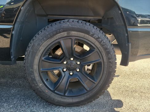 Used 2023 RAM 1500 Big Horn RWD image 9