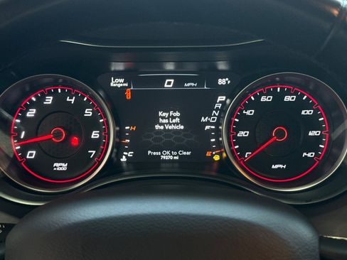 Used 2022 Dodge Charger SXT RWD image 22