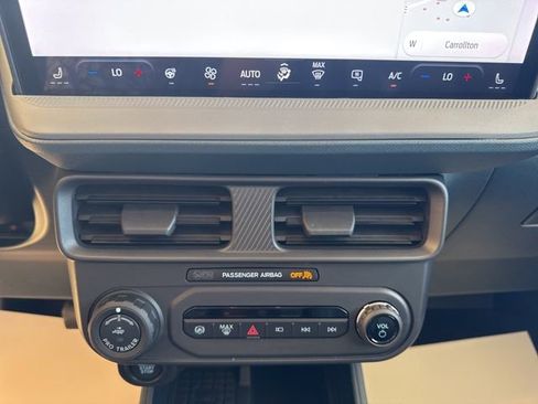 New 2025 Ford Maverick Lariat w/ Black Appearance Package image 19