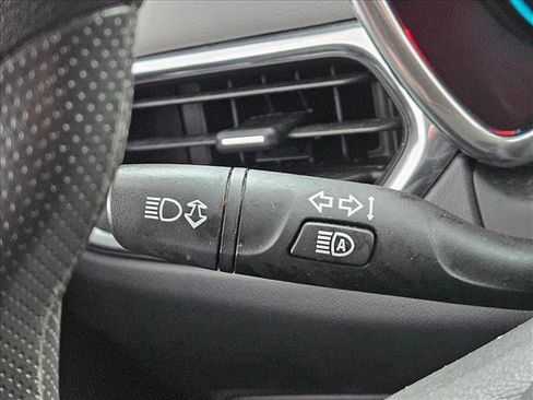 Used 2020 Chevrolet Equinox LS w/ LS Convenience Package image 16