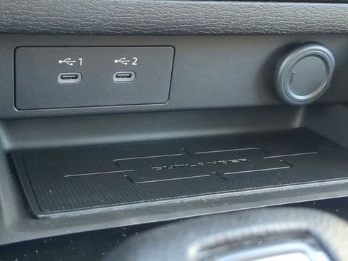 New 2026 Mitsubishi Outlander ES FWD image 25