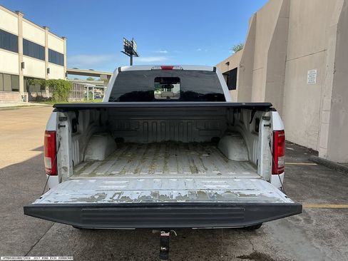 Used 2017 Ford F150 XLT w/ Equipment Group 301A Mid image 10