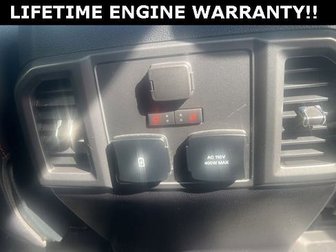 Used 2018 Ford F150 Lariat w/ Equipment Group 502A Luxury image 10