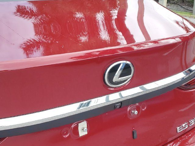 Used 2024 Lexus ES 350 w/ Premium Package FWD image 29
