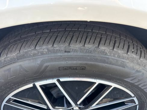 Used 2025 Ford Mustang Mach-E Premium AWD/4WD image 21