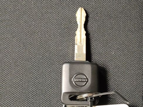 Used 2025 Nissan Versa S w/ Trunk Package FWD image 32