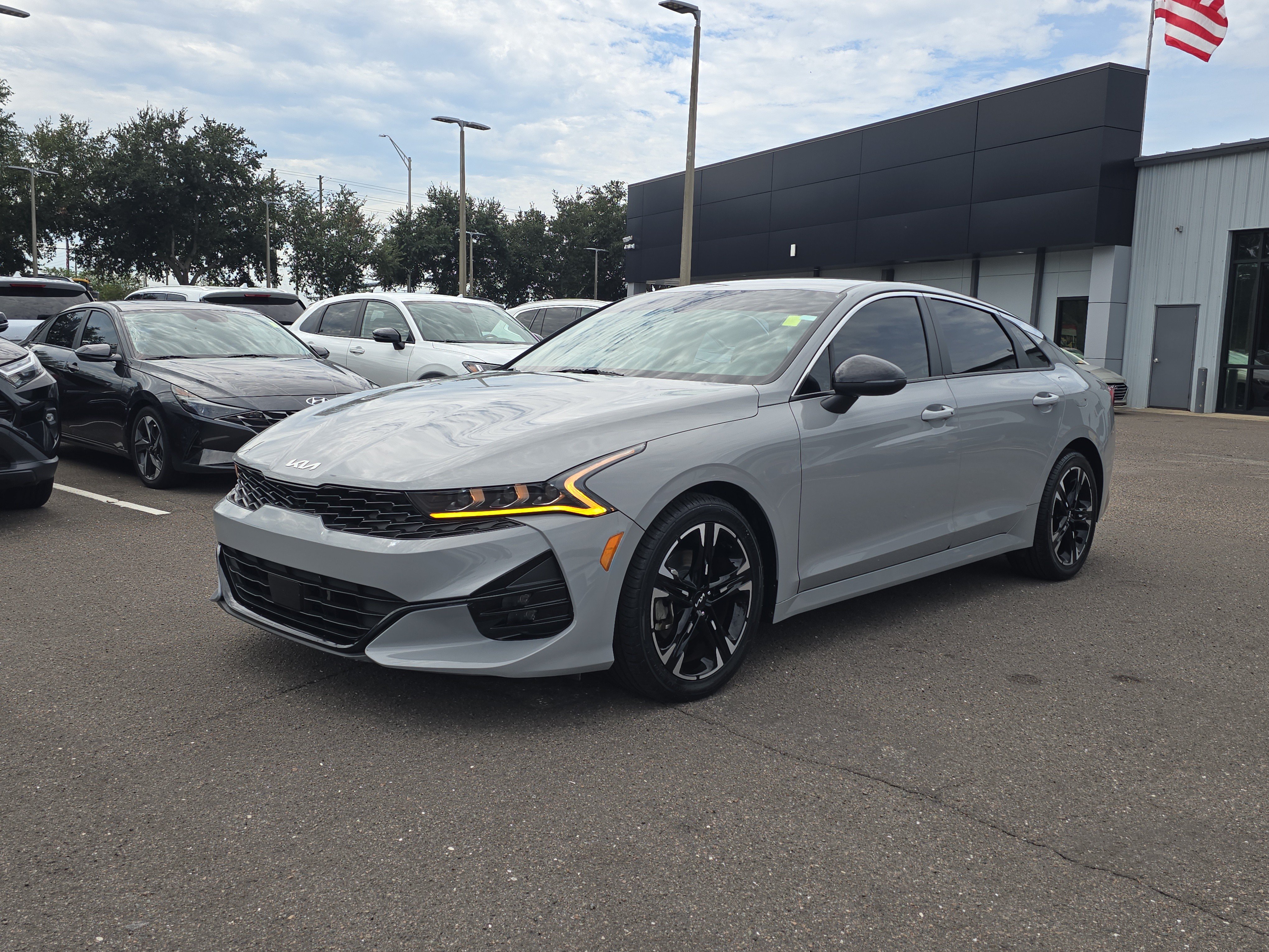 Certified 2023 Kia K5 GT-Line w/ GT-Line Premium Package FWD image 3