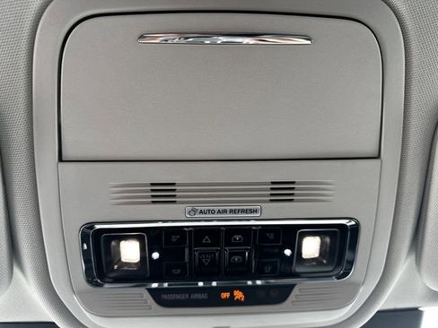 Certified 2025 Lincoln Aviator Reserve image 28