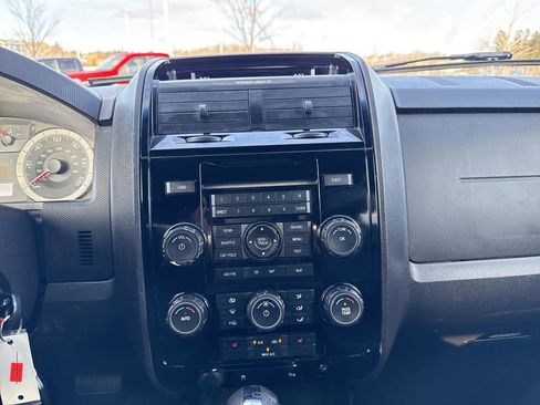 Used 2008 Ford Escape Limited image 21