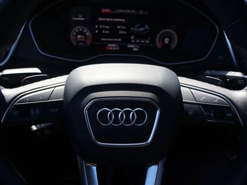 Used 2023 Audi Q5 2.0T Premium Plus AWD/4WD image 16