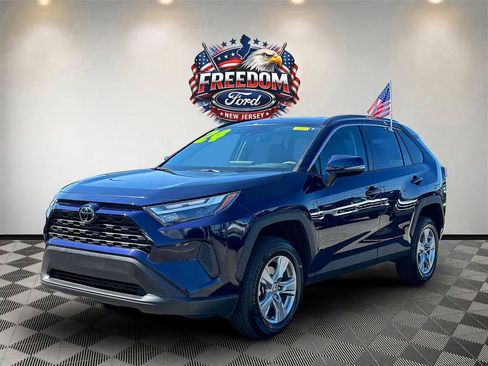 Used 2024 Toyota RAV4 XLE image 2