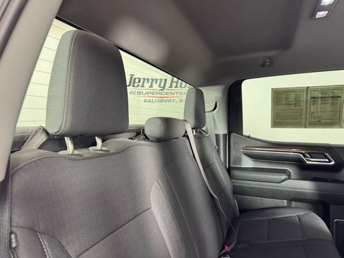 Used 2023 Chevrolet Silverado 1500 LT image 26