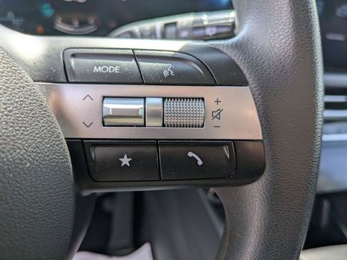 Used 2025 Hyundai Tucson SEL image 17