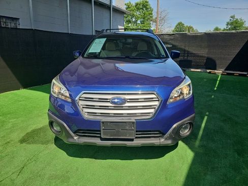 Used 2017 Subaru Outback 2.5i Premium AWD/4WD image 10