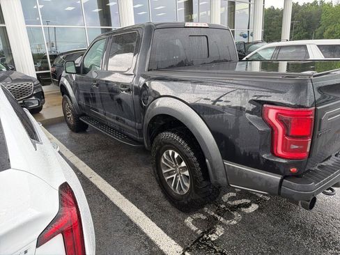 Used 2019 Ford F150 Raptor w/ Equipment Group 802A Luxury AWD/4WD image 3