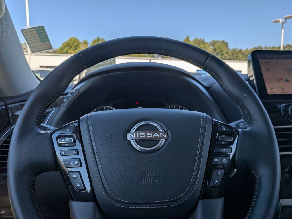 Used 2022 Nissan Armada Platinum w/ Captain's Chairs Package RWD image 29