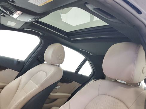 Used 2018 Mercedes-Benz C 300 4MATIC Sedan image 26