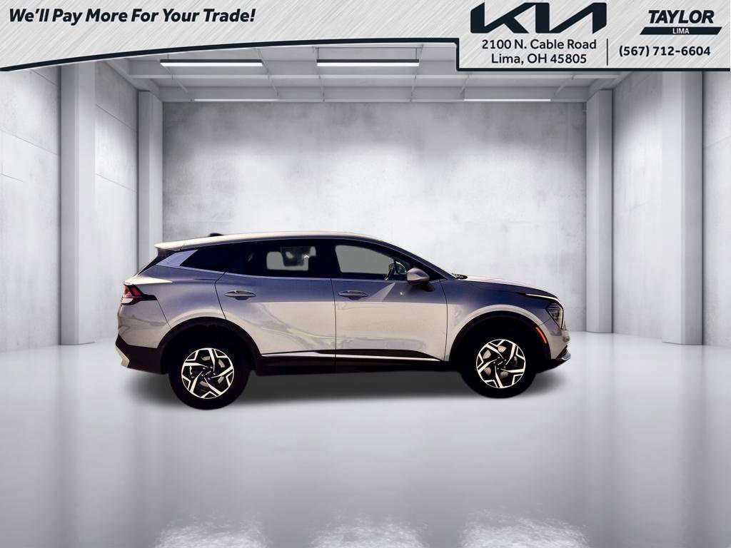 Used 2024 Kia Sportage LX AWD/4WD image 17