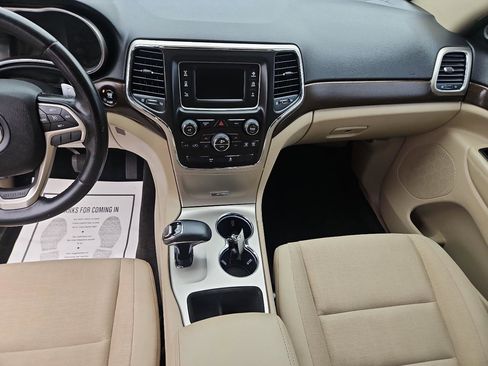 Used 2015 Jeep Grand Cherokee Laredo w/ Quick Order Package 23E image 23